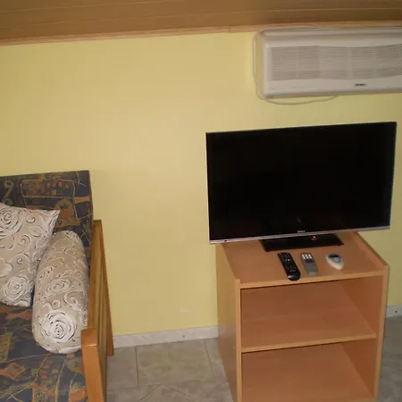 Apartamento In Ii *