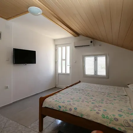 In Ii Apartamento